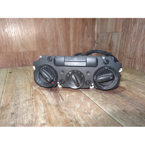 Блок управления печкой Фольксваген Кадди 2.0sdi CF74731008